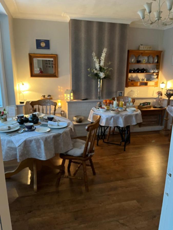 Southend Airport Bed & Breakfast Rochford Exterior foto